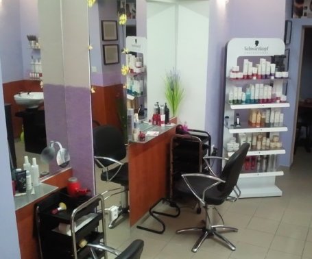 Salon Carolline