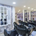 M SALON